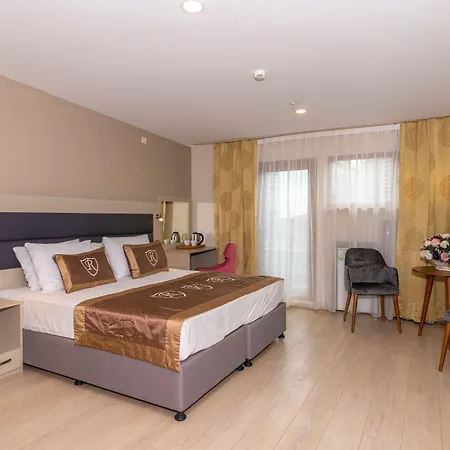 Stayso By Cloud7 Hotel