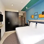 Hotel Bostay 4*