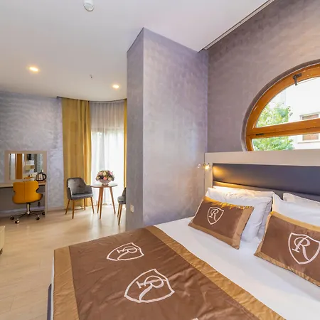 Stayso By Cloud7 Szálloda 4*