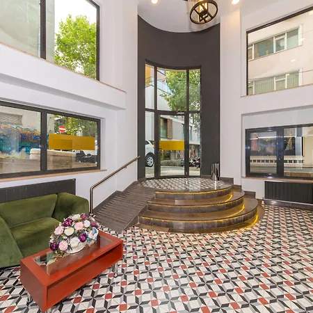 Stayso By Cloud7 Hotel 3*